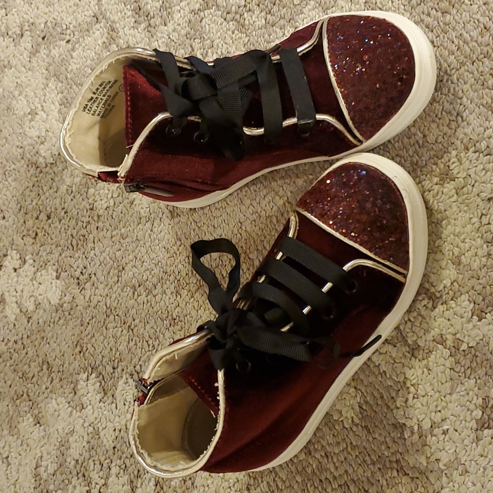 Kids high tops shoes